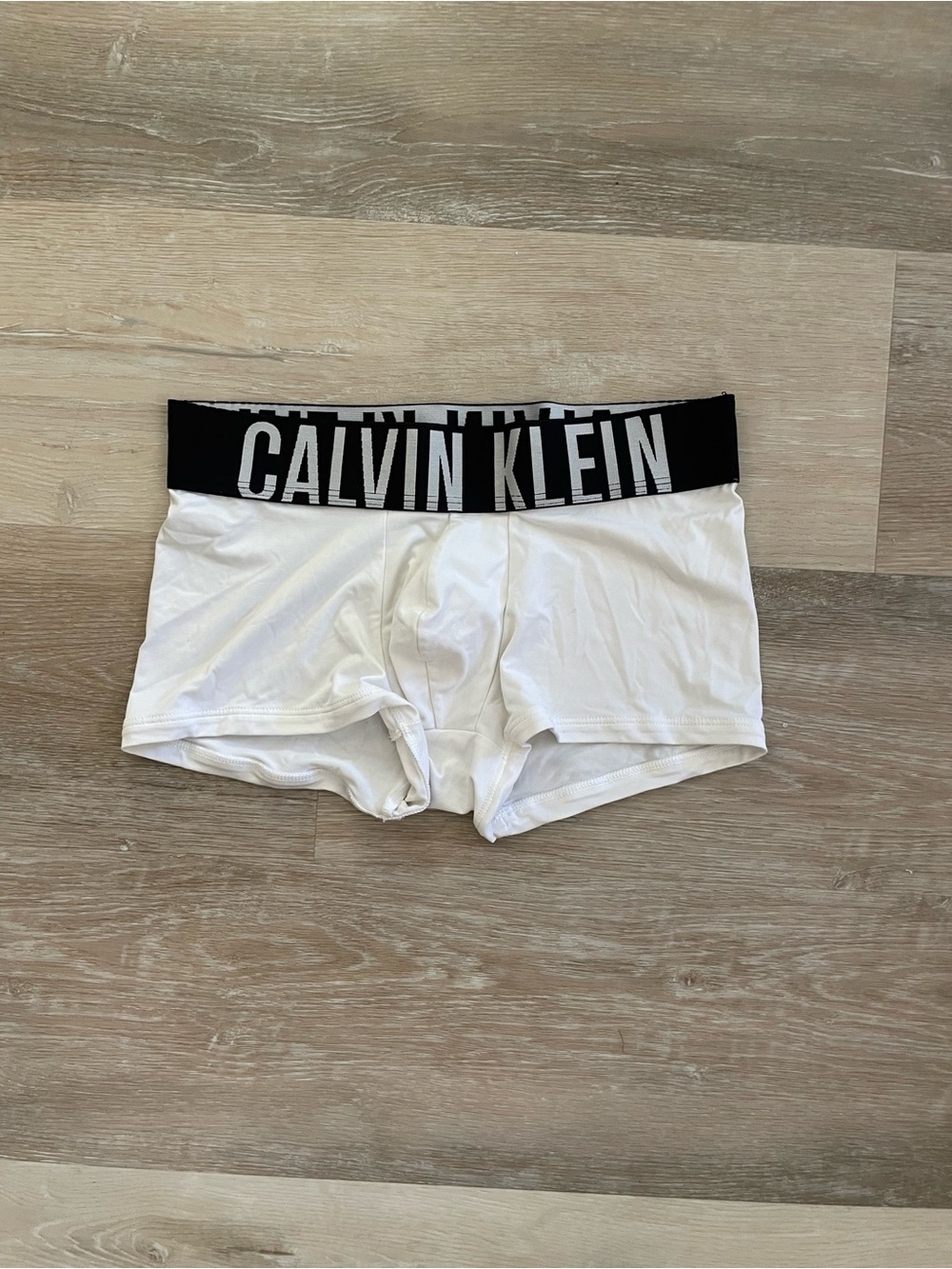 Calvin Klein Men's intense Power Trunk (S)